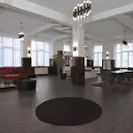 White House - First Floor Loft