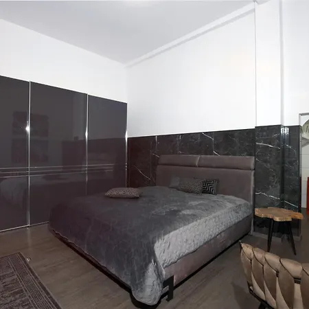 White House - First Floor Loft 公寓 *