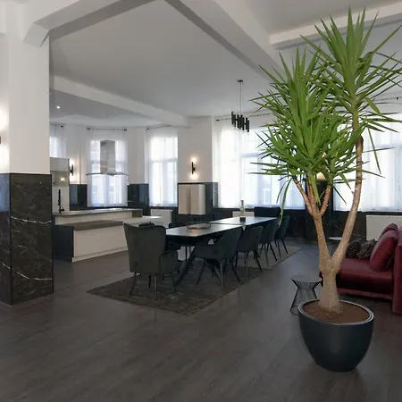 White House - Loft Garden *