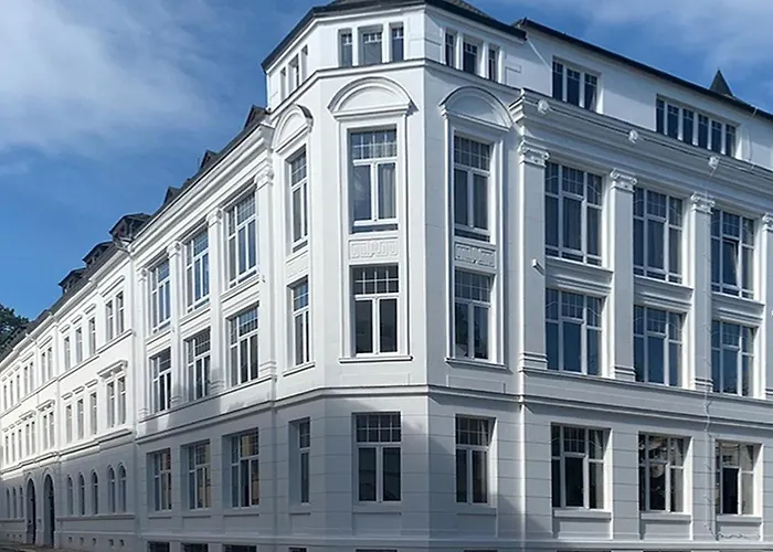 White House - First Floor Loft 梅拉讷